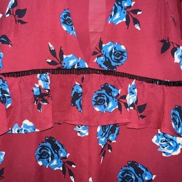 NWT Gianni Bini Boho Romper Size S Burgundy Blue Sheer Romantic Bell Sleeves - Picture 11 of 13